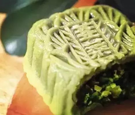 15種“重口味”月餅，你敢嘗試哪個(gè)？