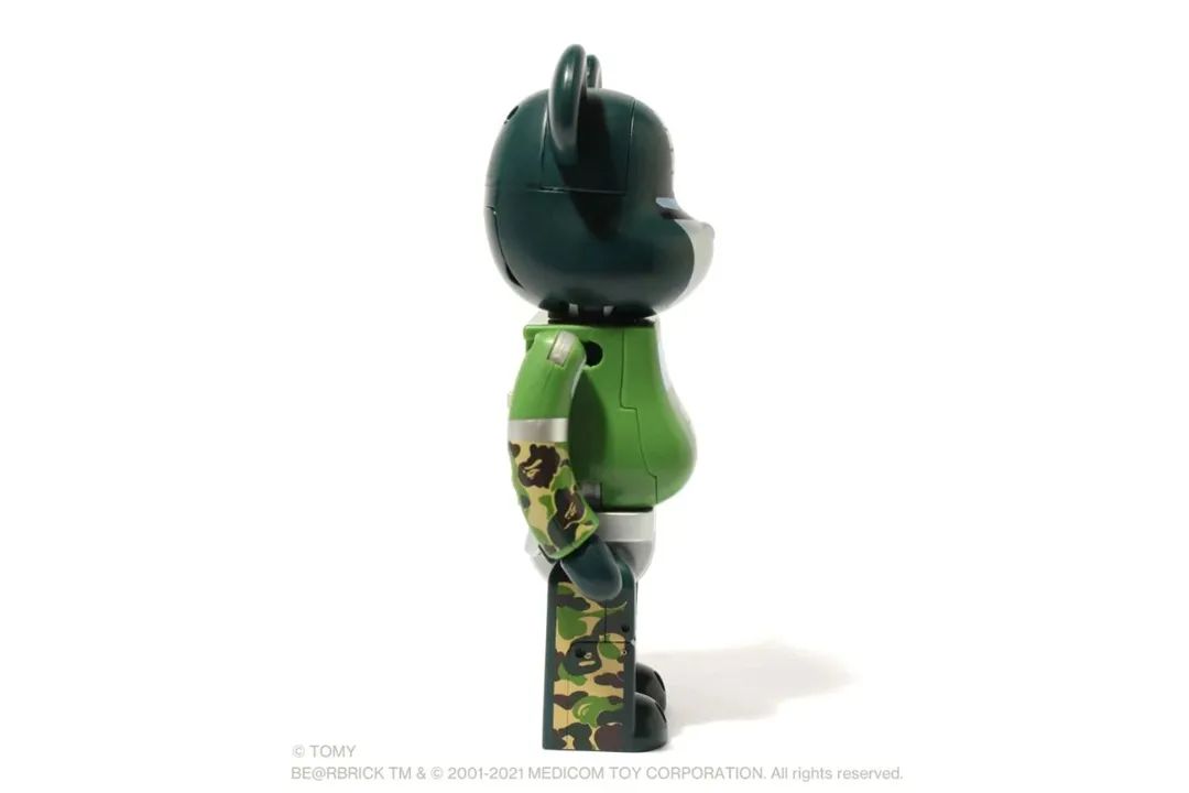 可玩性超高！BAPE x 積木熊 x 變形金剛?cè)铰?lián)名曝光！