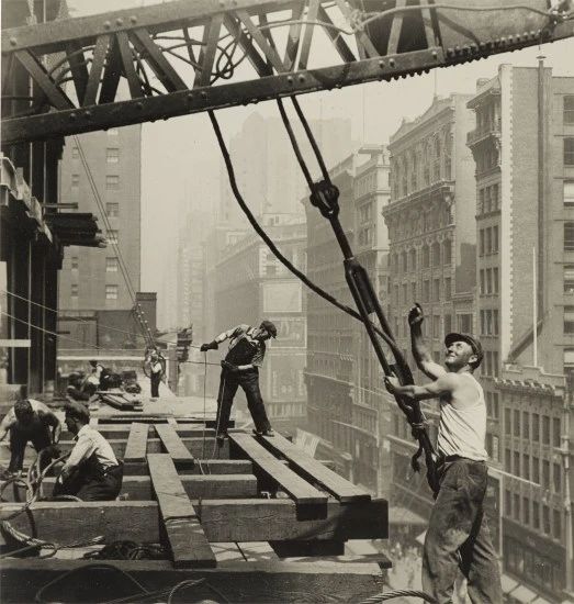 Lewis Hine：一位攝影師的“摩登時代”